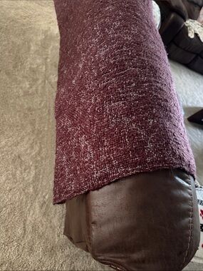 Southern Living Marled Plum and White Knit Throw